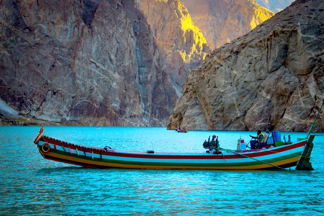 Attabad lake Pakistan