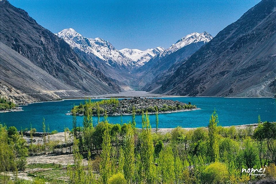 satpara lake, Pakistan